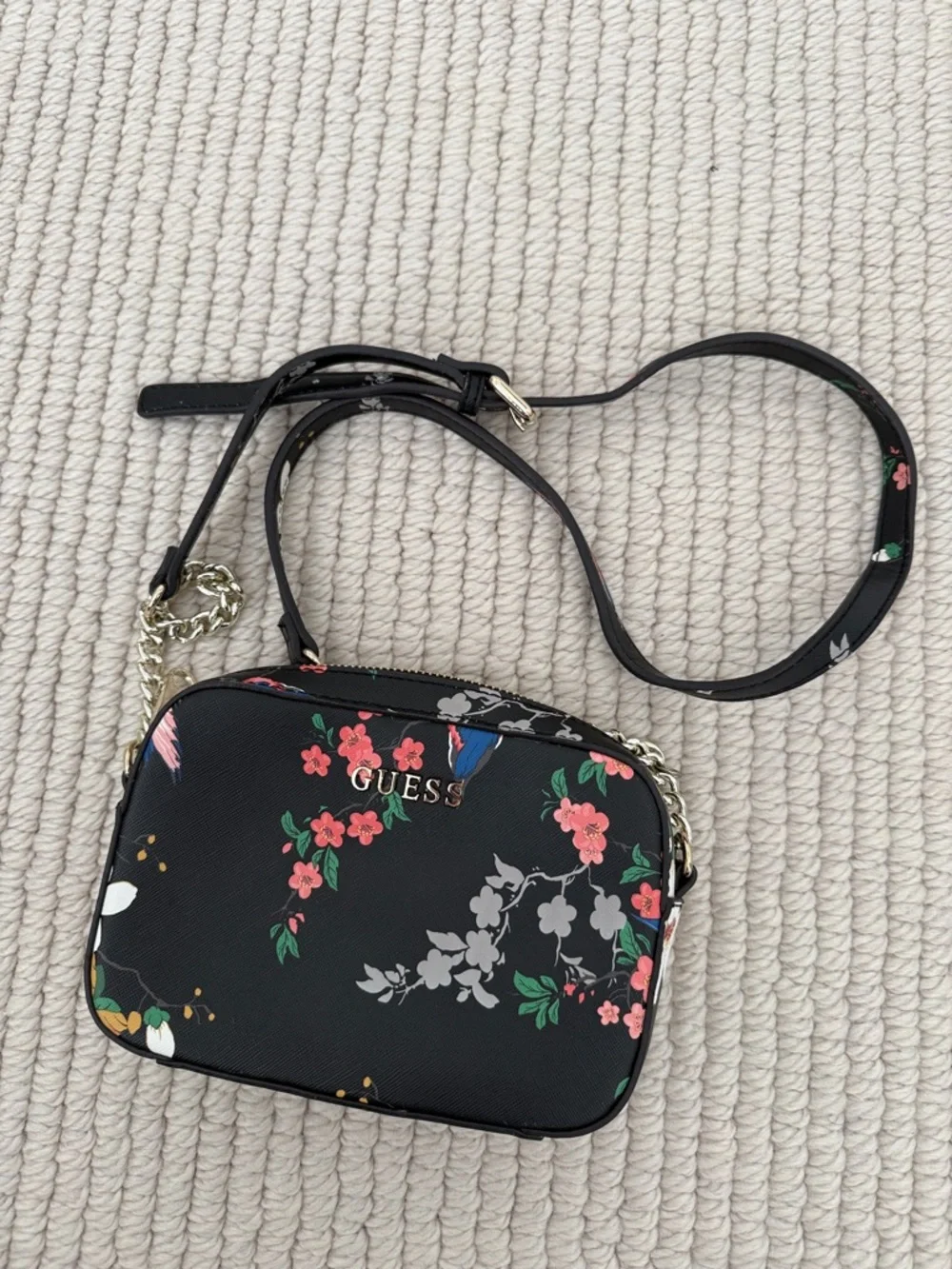 Guess floral handbag